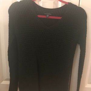 American Eagle V-neck sweater